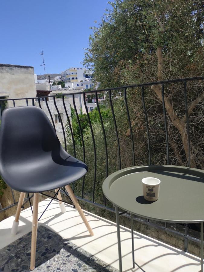 Enalion-Tinos Bed and Breakfast Exteriör bild