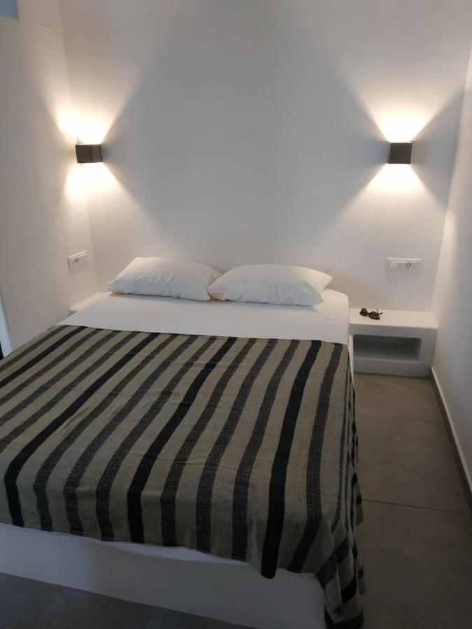 Enalion-Tinos Bed and Breakfast Exteriör bild